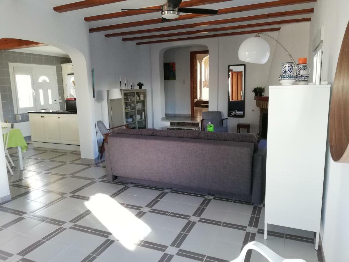 Adel Locdenia Villa Els Poblets Kültér fotó